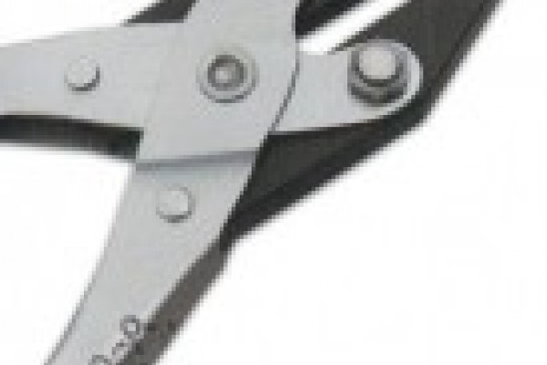 Parallel Flat Nose 120mm Serrated Jaws